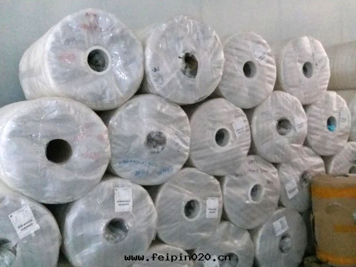 光(guāng)學(xué)級聚酯薄膜的(de)廣泛應(yìng)用(yòng)