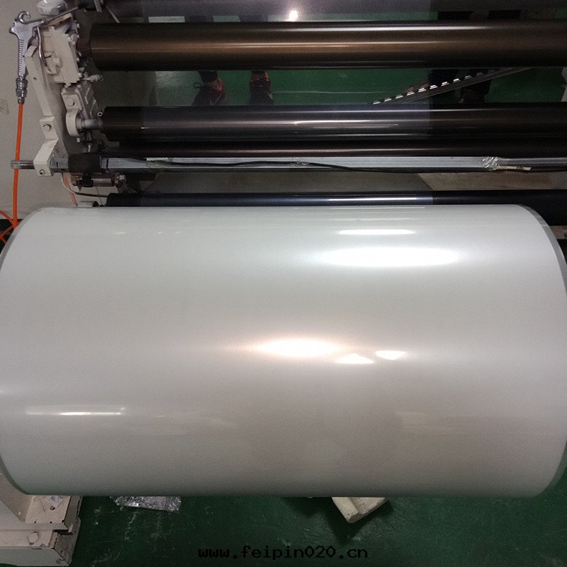 單面(miàn)带(dài)胶(jiāo)PET薄膜