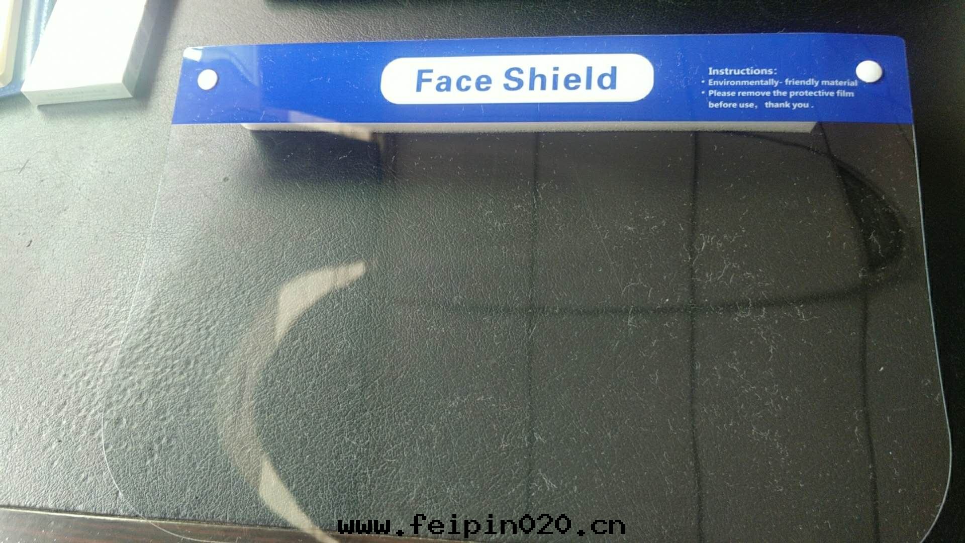 護目鏡(jìng)鏡(jìng)片(piàn)防霧(wù)處(chù)理(lǐ)能夠起(qǐ)到(dào)防霧(wù)效果(guǒ)